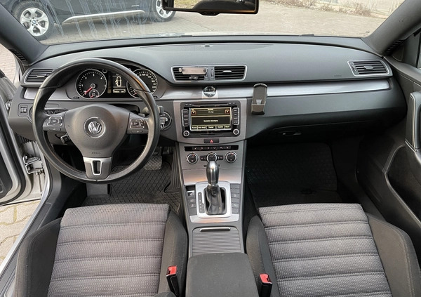Volkswagen Passat cena 32999 przebieg: 349000, rok produkcji 2014 z Warszawa małe 497